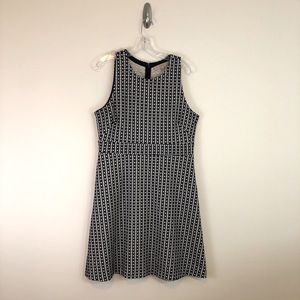 Ann Taylor LOFT Black and White Dress, Size 12P